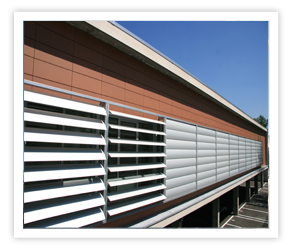 Fabricación de lamas de aluminio para porticones, celosías, mallorquinas, correderas